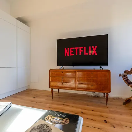 Luxury Design Apt, Comfy W/ A/C, Wifi & Netflix Milan Extérieur photo